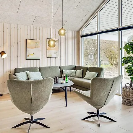 Luxury Retreat With Pool - By Traum Holiday home